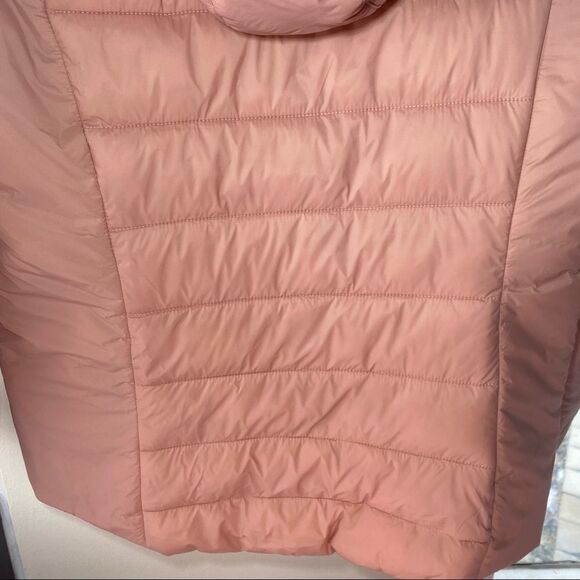 🆕 Spyder Womens Clara Short Puffer Jacket 'Misty Rose' - MSRP: $199 - Picture 7 of 11